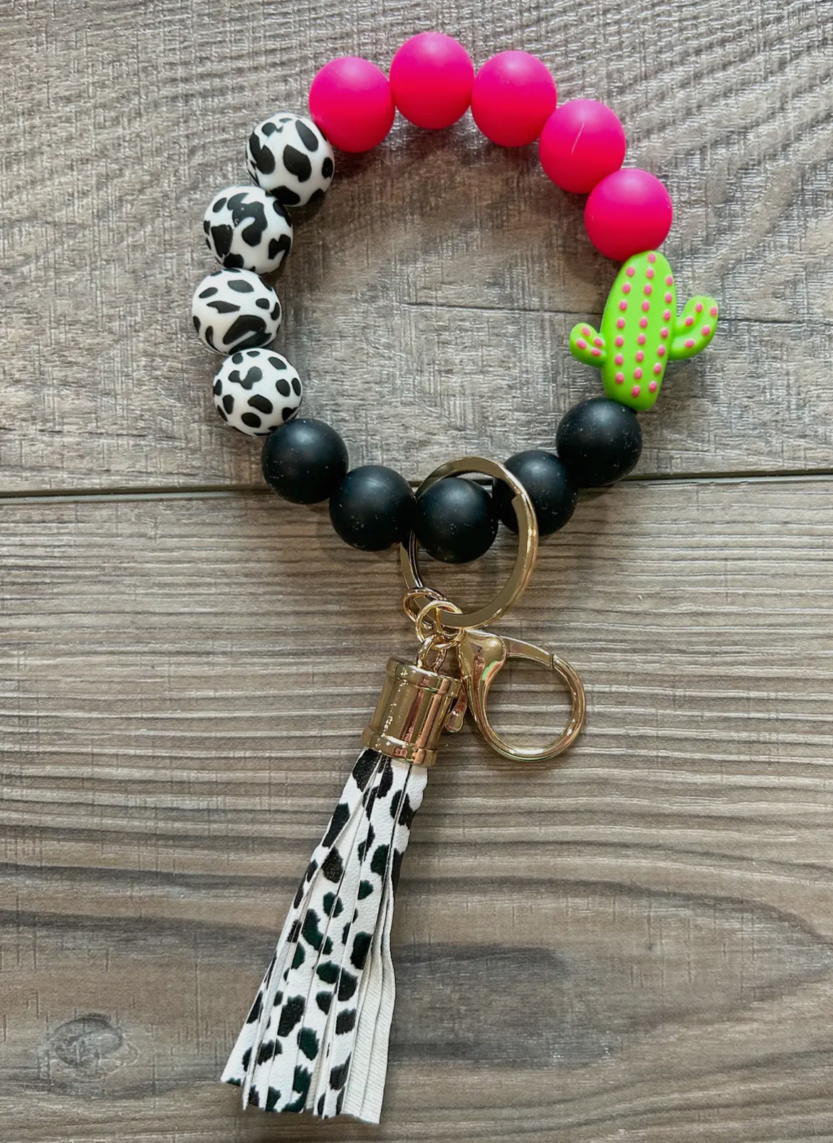 BEAD WRISTLET