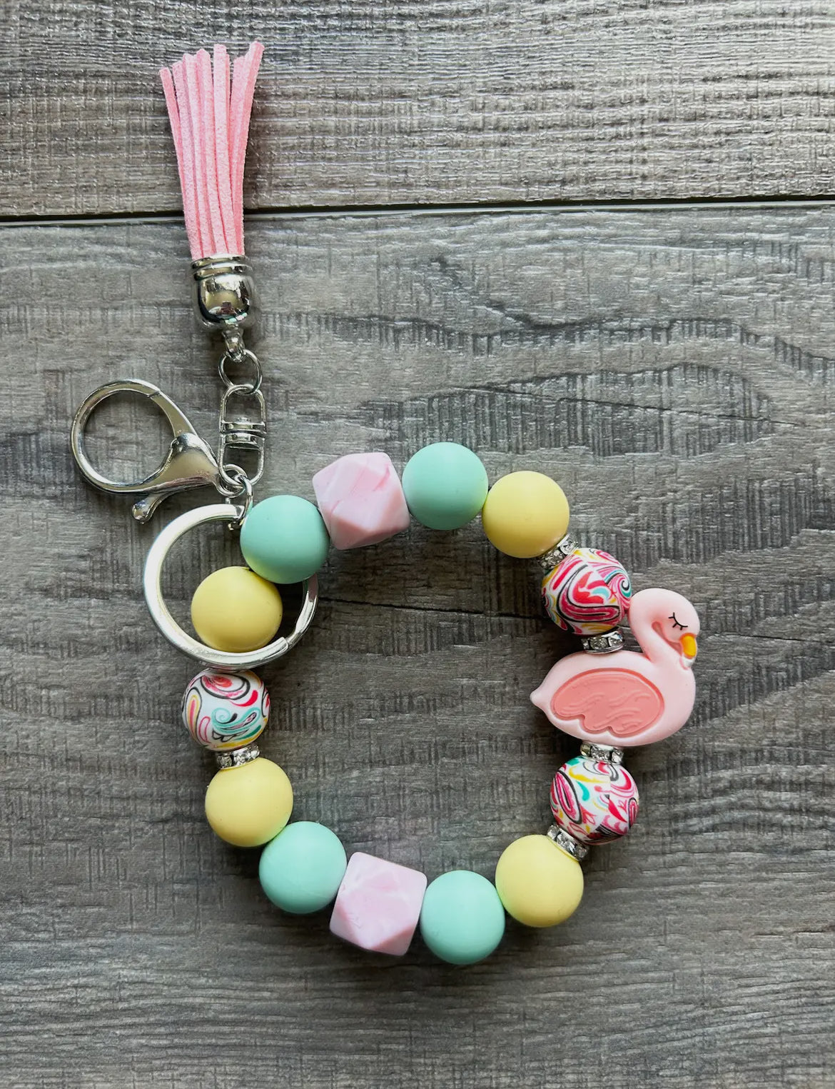 BEAD WRISTLET