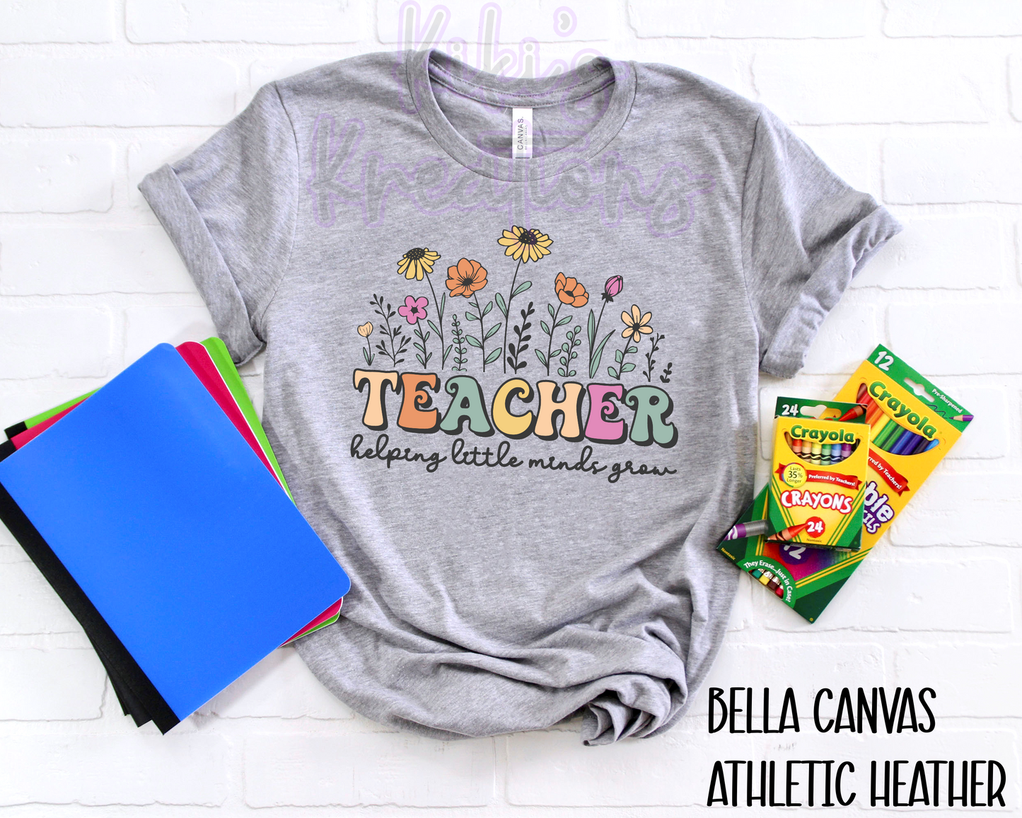 TEACHER HELPING LITTLE MINDS GROW