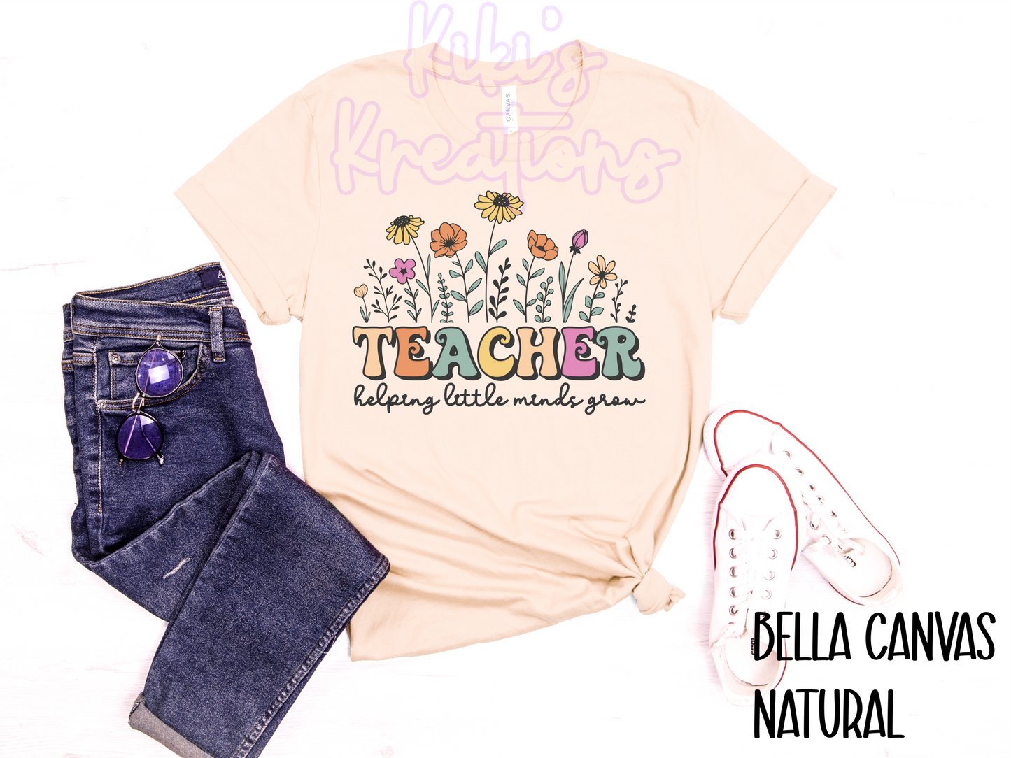 TEACHER HELPING LITTLE MINDS GROW